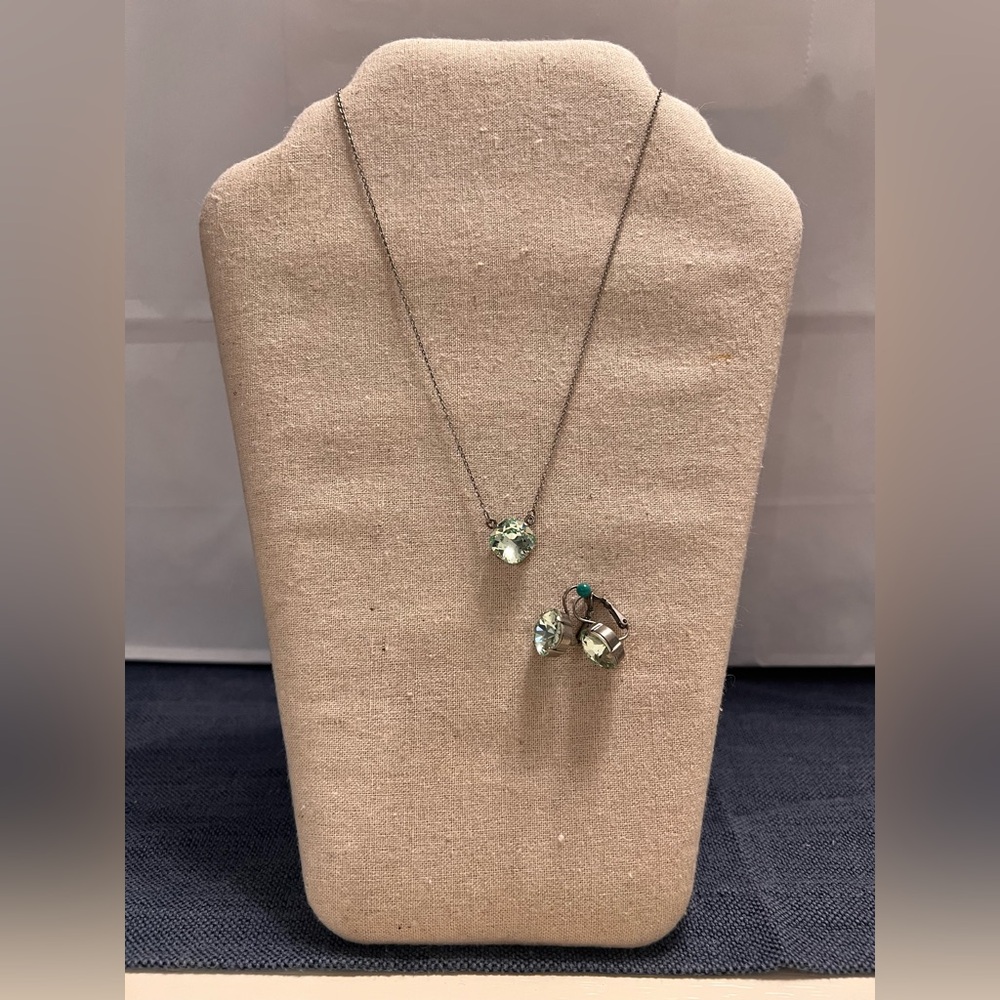 Sabika Fashion Jewelry - Mint pendant necklace and drop earrings
